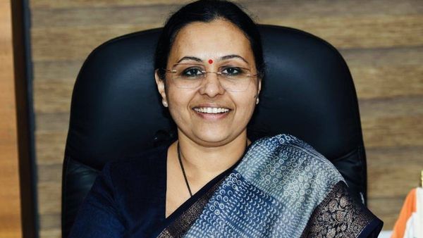 ആശാ വർക്കേഴ്സിന്റെ ഓണറേറിയും കുടിശിക അനുവദിച്ച് സർക്കാർ: പക്ഷെ സമരത്തില്‍ നിന്നും പിന്നോട്ടില്ല