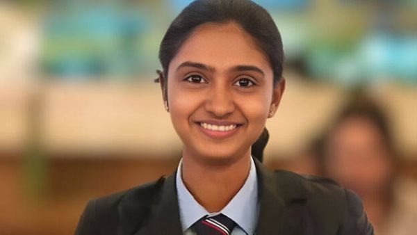 ഐബി ഉദ്യോഗസ്ഥ മേഘയുടെ മരണം; പ്രണയനൈരാശ്യമെന്ന് പോലീസ്, ട്രെയിൻ തട്ടുംമുൻപ് ഫോണിൽ സംസാരിച്ചു