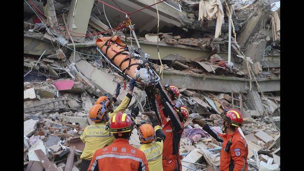 നഗരമാകെ അഴുകിയ മൃതദേഹങ്ങളുടെ ഗന്ധം; മ്യാന്‍മര്‍ ഭൂകമ്പത്തില്‍ മരണം 2000 അടുക്കുന്നു