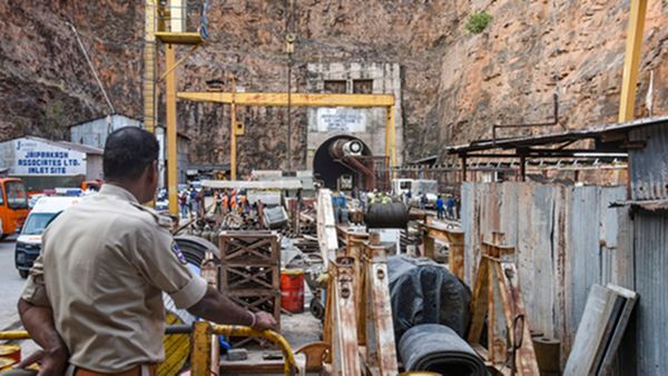 ടണല്‍ ദുരന്തം: രക്ഷാപ്രവര്‍ത്തനം ഒന്‍പതാം ദിവസം; നാലു പേരെ കണ്ടെത്തി; അതിജീവനം ഒരു ശതമാനമെന്ന് മന്ത്രി