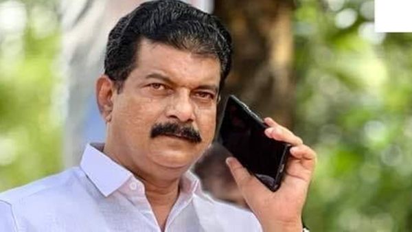 'വിഎസ് ജോയി മതി, ഷൗക്കത്തിനെ തോൽപ്പിക്കും', കടുംപിടുത്തവുമായി പിവി അൻവർ, വലഞ്ഞ് കോൺഗ്രസ്