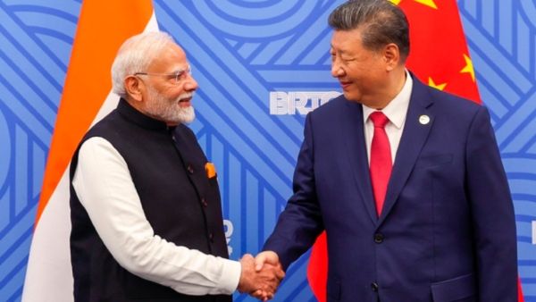 ഇന്ത്യയ്ക്കും ചൈനയ്ക്കും ഇടയിലെ മഞ്ഞുരുകുന്നു; നാല് മാസം കൊണ്ട് ബീജിംഗ് വിസ നൽകിയത് 85,000 ഇന്ത്യക്കാർക്ക്