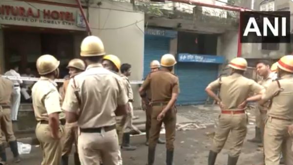 കൊൽക്കത്തയിൽ ഹോട്ടലിൽ വൻ തീപിടുത്തം; 14 പേർക്ക് ദാരുണാന്ത്യം, നിരവധി പേർക്ക് പരിക്ക്