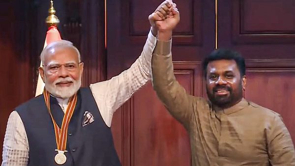 ശ്രീലങ്കയുമായി പ്രതിരോധ സഹകരണ കരാറില്‍ ഒപ്പ് വെച്ച് ഇന്ത്യ; ചരിത്രത്തില്‍ ആദ്യം