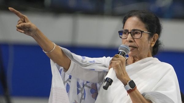 'ദീദി നിങ്ങളെയും നിങ്ങളുടെ സ്വത്തും സംരക്ഷിക്കും..'; വഖഫ് ബിൽ ബംഗാളിൽ നടപ്പാക്കില്ലെന്ന് മമത ബാനർജി