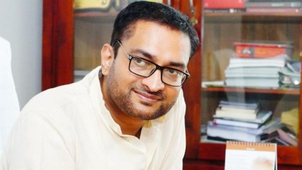 'കൊട്ടാരം ലേഖകർ പറയുന്നത്‌ ആവശ്യം വിചിത്രമാണെന്നാണ്‌..'; ചീഫ് സെക്രട്ടറിക്കെതിരെ ആഞ്ഞടിച്ച് എൻ പ്രശാന്ത്