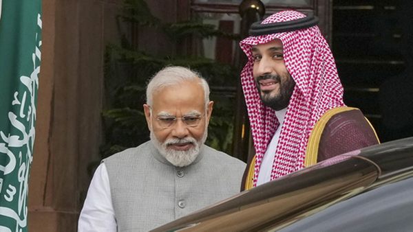 സൗദി അറേബ്യയില്‍ നിന്നും നരേന്ദ്ര മോദി കൊണ്ടുവരുമോ 100 ബില്യൺ ഡോളർ: 2 ദിനം, നിർണ്ണായക ചർച്ചകള്‍