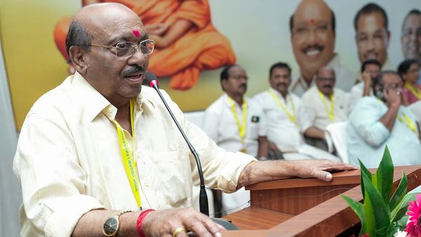 നടേശാ.. ഇതൊക്കെയാണ് ഞങ്ങളുടെ മലപ്പുറം; താങ്കൾക്ക് അതിനുള്ള ഭാഗ്യമില്ലാതെ പോയി: വിമർശിച്ച് ലീഗ് നേതാക്കള്‍