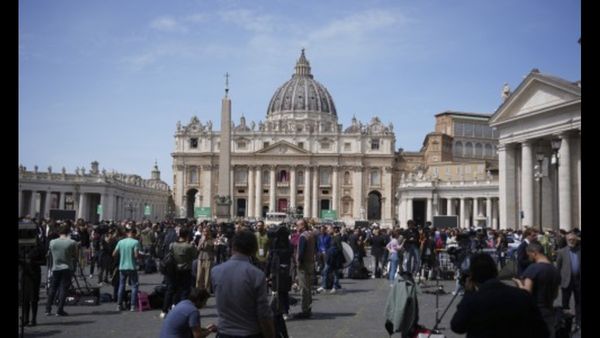 പുതിയ മാര്‍പാപ്പയ്ക്കു മുന്നില്‍ വെല്ലുവിളികള്‍ ഏറെ; സാധ്യതാ പട്ടികയില്‍ ഇവര്‍ മുന്നില്‍