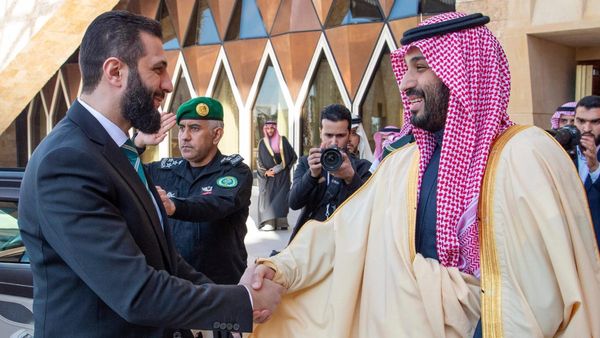 സൗദി അറേബ്യയ്ക്ക് ഫുള്‍ ക്രെഡിറ്റ്; ആദ്യം ട്രംപ് പ്രഖ്യാപിച്ചു, ഇപ്പോള്‍ യൂറോപ്പും, സ്വതന്ത്രം സിറിയ