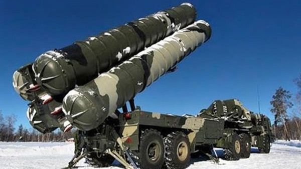 ഇന്ത്യയുടെ പ്രതിരോധ ബജറ്റ് വര്‍ധിപ്പിക്കുന്നു, അധികമായി 50000 കോടി കൂടി!