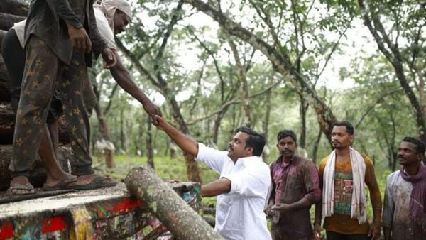 തലപോയാലും ജനങ്ങള്‍ക്കൊപ്പം നില്‍ക്കും; വനം വകുപ്പ് ഭീകരാന്തരീക്ഷം സൃഷ്ടിക്കുന്നു: കെയു ജനീഷ് കുമാർ