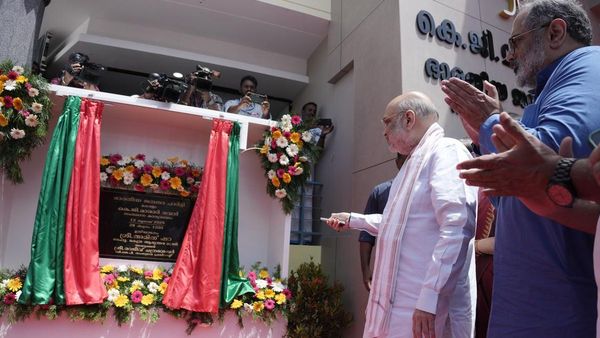 2026 ല്‍ കേരളത്തില്‍ ബിജെപി സർക്കാർ അധികാരത്തില്‍ വരണം: ഇടതിനേയും വലതിനേയും മടുത്തു: അമിത് ഷാ