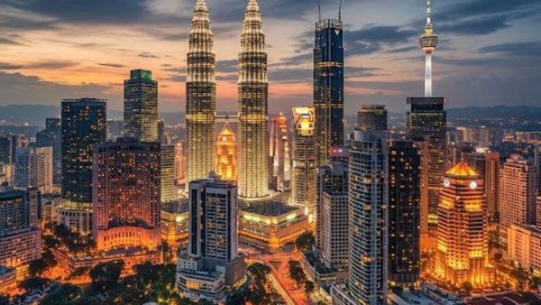 കുവൈത്തും ബഹ്‌റൈനും അല്ല; 11000 രൂപയ്ക്ക് വിസ കിട്ടും, പിആര്‍ വഴി തെളിയും, നിബന്ധനകള്‍ അറിയണം