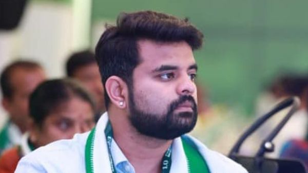 ഒരു ലക്ഷം ശമ്പളത്തില്‍നിന്ന് 540 രൂപയിലേക്ക്; ജയിലില്‍ അടുക്കള ജോലി; മുന്‍ എംപി പ്രജ്വലിന്റെ ഇപ്പോഴുള്ള ജീവിതം