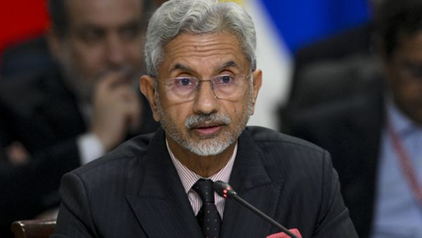 പാകിസ്ഥാനോട് അടുക്കുന്ന അമേരിക്ക: ഒസാമബിന്‍ലാദന്റെ ചരിത്രം ഓർമ്മിപ്പിച്ച് എസ് ജയശങ്കർ