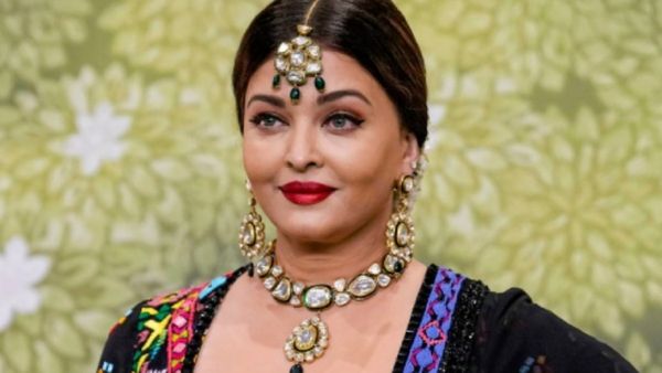 ആ ഫോട്ടോയും വീഡിയോസും എന്റേതല്ല; ഐശ്വര്യ റായ് ഹൈക്കോടതിയില്‍, നടപടി വരുന്നു