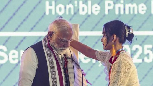 മണിപ്പൂരിലെ കലാപങ്ങള്‍ പൂര്‍വികരോടുള്ള അനീതിയെന്ന് പ്രധാനമന്ത്രി: വിമര്‍ശനവുമായി കോണ്‍ഗ്രസ്