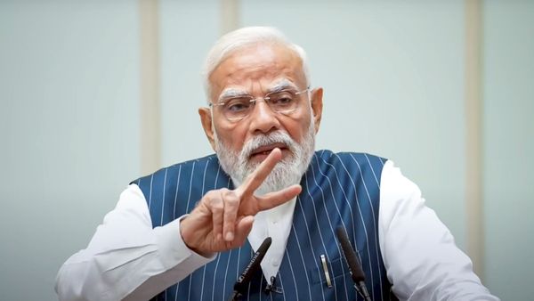 പുതിയ ജിഎസ്‌ടി പരിഷ്‌കാരങ്ങളെ പ്രശംസിച്ച് നരേന്ദ്ര മോദി; 'ഇതൊരു ഡബിൾ ഡോസ്', കോൺഗ്രസിന് വിമർശനം