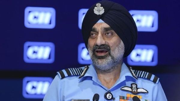 പാകിസ്ഥാനില്‍ വ്യോമസേന നടത്തിയത് സംഹാര താണ്ഡവം; 10 യുദ്ധവിമാനങ്ങള്‍ തകർത്തു, 300 കീ.മി ഉള്ളില്‍ വരെ ആക്രണം