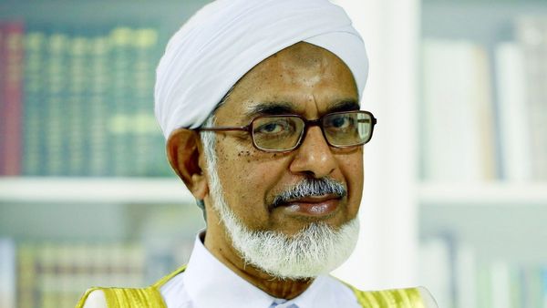 ആത്മീയ തട്ടിപ്പുകാര്‍ക്ക് വേദി ഒരുക്കരുത്; കൊടക്കാട് നടക്കുന്നത് അതിന്റെ തുടര്‍ച്ച: ബഹാവുദ്ദീന്‍ നദ്‌വി