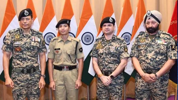 വുഷു ചാമ്പ്യന്‍ഷിപ്പിലെ മെഡല്‍ നേട്ടം, ബിഎസ്എഫ് കോണ്‍സ്റ്റബിള്‍ ശിവാനി ഇനി ഹെഡ് കോണ്‍സ്റ്റബിള്‍