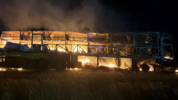 ബെംഗളൂരു-ഹൈദരാബാദ് ബസിന് തീപിടിച്ച് വന്‍ അപകടം; 20-ലേറെ പേര്‍ മരിച്ചു: നിരവധി പേര്‍ക്ക് പരിക്ക്