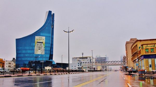 50 വർഷം പഴക്കമുള്ള നിയമം റദ്ദാക്കി സൗദി അറേബ്യ; പ്രവാസികളായ തൊഴിലാളികള്‍ക്ക് പുതു സ്വാതന്ത്രം