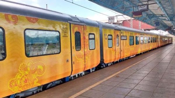 ഇന്ത്യയിലുണ്ടൊരു പ്രൈവറ്റ് ട്രെയിന്‍.. 200 കി.മി വേഗത, ടിക്കറ്റ് നിരക്ക് വന്ദേഭാരതിനേക്കാളും കൂടുതല്‍!