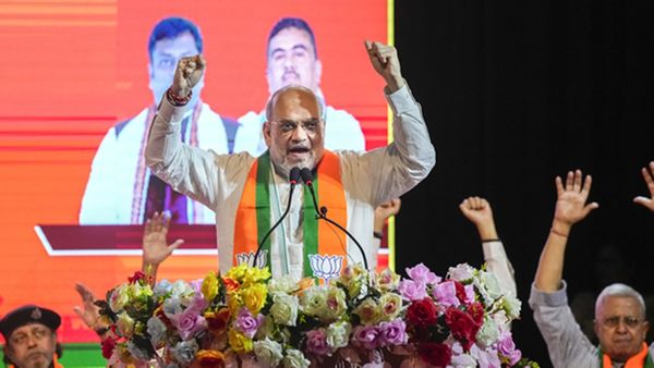 'വോട്ട് കോരി എന്‍ഡിഎ': അമിത് ഷായുടെ പ്രവചനത്തിനും മുകളില്‍ സീറ്റുകള്‍; നിതീഷ് വീണ്ടും മുഖ്യമന്ത്രിയാകും