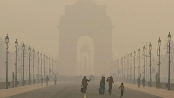 വായു മലിനീകരണം; സര്‍ക്കാര്‍ ഓഫീസുകളുടെ പ്രവര്‍ത്തനസമയത്തില്‍ മാറ്റം: രാവിലെ 10-ന് എത്തിയാല്‍ മതി