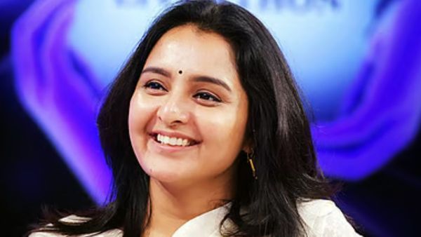 തിരഞ്ഞെടുപ്പില്‍ മല്‍സരിക്കാന്‍ പലരും സമീപിച്ചു; വെളിപ്പെടുത്തി മഞ്ജുവാര്യര്‍, മറുപടി നല്‍കിയത് ഇങ്ങനെ