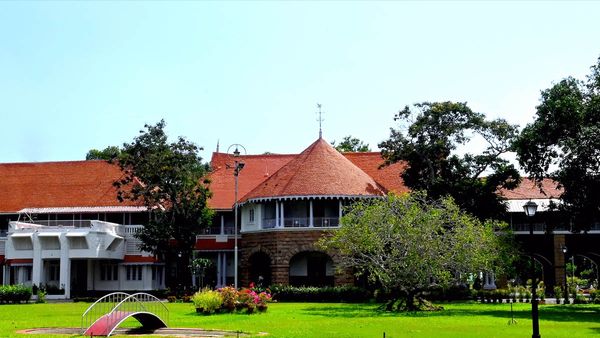 രാജ്ഭവന്റെ പേര് മാറ്റുന്നു... ഇനി മുതല്‍ ലോക്ഭവന്‍; കേരളത്തില്‍ നാളെ പ്രഖ്യാപനം