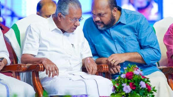 ചീത്തപ്പേര് മാറ്റി കേരളം, അതിവേഗത്തിൽ വളരുന്ന വ്യവസായ രംഗം, സംസ്ഥാനത്തിന് പുരസ്ക്കാര നേട്ടം