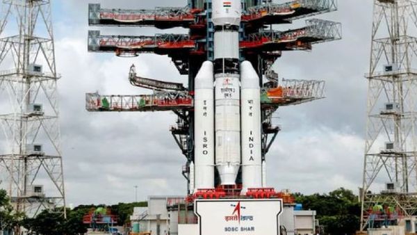 കൗണ്ട് ഡൗണ്‍ ആരംഭിച്ചു; ആകാശം തൊടാന്‍ ഐഎസ്ആര്‍ഒയുടെ ബാഹുബലി; വിക്ഷേപണം ഇന്ന് വൈകിട്ട്