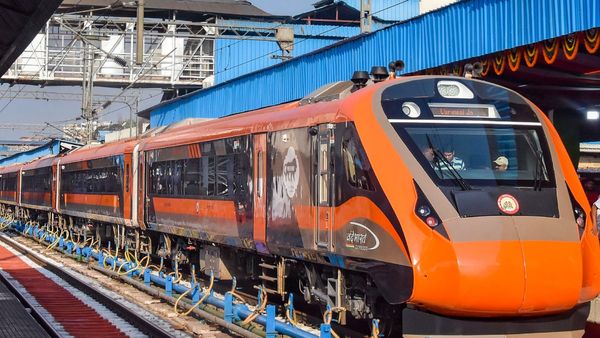 വന്ദേഭാരത് എക്‌സ്പ്രസ് രണ്ടെണ്ണം കൂടി; ഒന്ന് അന്തര്‍സംസ്ഥാന ട്രെയിന്‍, പ്രത്യേകത അറിയാം