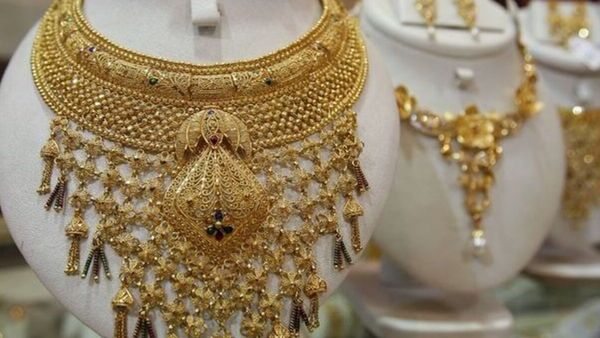 സ്വർണ്ണവില കണ്ട് പേടിക്കണ്ട! ഒരു ലക്ഷത്തിൽ താഴെ ബജറ്റിലും പവൻ വാങ്ങാം; വഴി ഇതാണ്