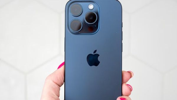 2,888 രൂപ മതി..! പുത്തൻ ഐഫോൺ കയ്യിലിരിക്കും; ഇങ്ങനെ വാങ്ങാം