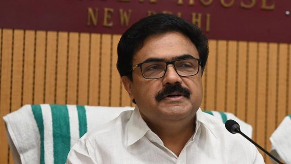 'രണ്ടില' തത്കാലം പിരിയില്ല; എല്‍ഡിഎഫില്‍ തുടരുമെന്ന് ജോസ് കെ മാണി