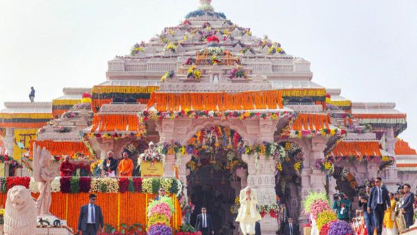 രാമക്ഷേത്രത്തില്‍ നിസ്‌കരിക്കാന്‍ ശ്രമം; അഹമ്മദ് ശൈഖ് കസ്റ്റഡിയില്‍, സുരക്ഷ കൂട്ടി, സംഭവം ഇങ്ങനെ