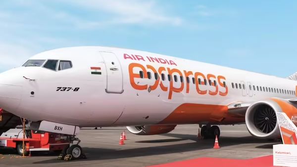 ടിക്കറ്റ് നിരക്ക് കുത്തനെ കുറച്ചു! എയർ ഇന്ത്യ എക്സ്പ്രസ്സിന്റെ വമ്പൻ ഓഫർ