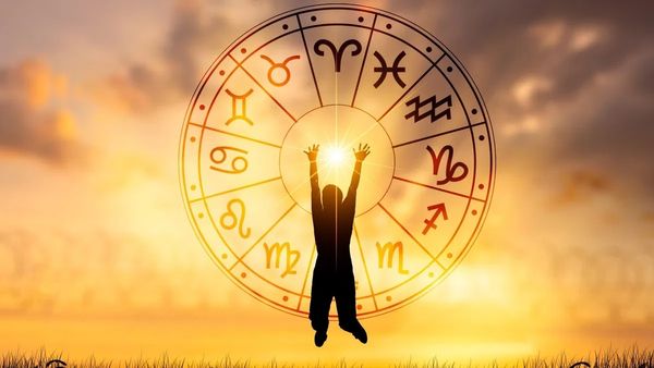 ഇന്ന് ഗ്രഹനില മാറുന്നു; ഈ രാശിക്കാർ അതീവ ജാഗ്രത പാലിക്കുക!