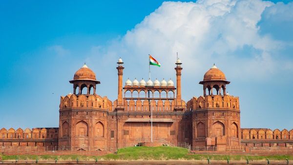 ഡൽഹിയിൽ ഭീകരാക്രമണ ഭീഷണി: പ്രമുഖ ക്ഷേത്രങ്ങൾ തകർക്കാൻ ലഷ്‌കർ നീക്കമെന്ന് മുന്നറിയിപ്പ്