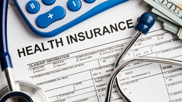 ഹെൽത്ത് ഇൻഷുറൻസ് എടുക്കും മുൻപ് ഇത് ശ്രദ്ധിക്കൂ; ഇല്ലെങ്കിൽ പണം പോകും