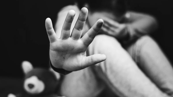 കുട്ടികളുടെ സുരക്ഷ നിങ്ങളുടെ കൈകളിൽ; ഈ ലക്ഷണങ്ങൾ ഒരിക്കലും അവഗണിക്കരുത്!