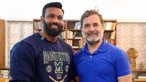 ഭയം വേണ്ട, രാഹുല്‍ ഗാന്ധിയുടെ സന്ദേശം വ്യക്തം എന്ന് 'മുഹമ്മദ് ദീപക്', ചിത്രങ്ങള്‍ വൈറല്‍