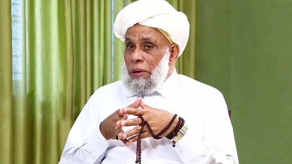 പെരുന്നാളിന് 3 ദിവസം അവധി, മലപ്പുറം ജില്ല പുനക്രമീകരിക്കണം, ജുമുഅയ്ക്ക് ക്ലാസെടുക്കരുത്; സമസ്ത