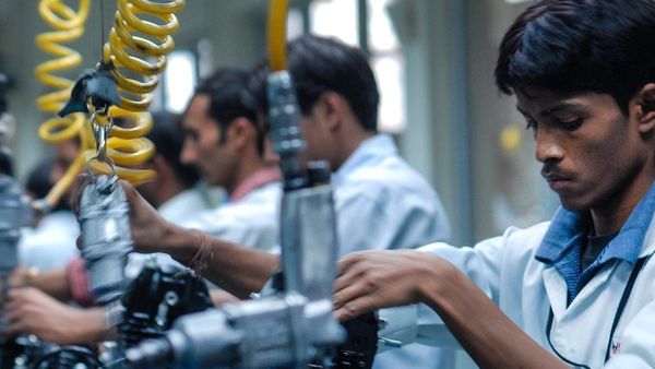 പരീക്ഷയില്ല, ഇന്റർവ്യൂവുമില്ല! കേന്ദ്ര സർക്കാരിൽ വൻ അവസരം