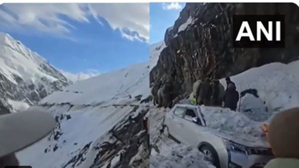 ലേ ഹൈവേയിൽ ഹിമപാതം; ഏഴ് മരണം. 5 പേർക്ക് പരിക്ക്..രക്ഷാപ്രവർത്തനം തുടരുന്നു