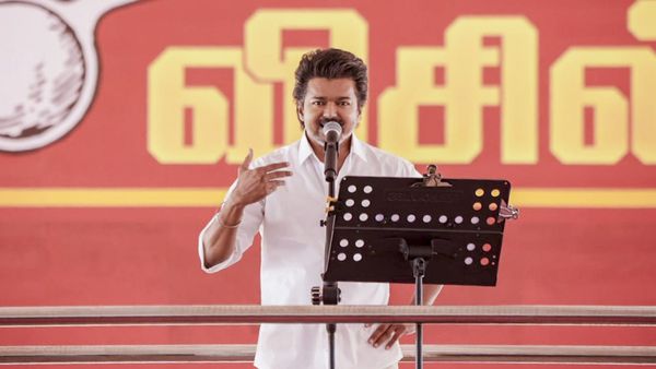 തിരഞ്ഞെടുപ്പിന് മുൻപേ വൻ നീക്കവുമായി ടിവികെ; സ്ഥാനാർത്ഥികൾക്കായി അഭിമുഖം..! അതും വിജയ് നേരിട്ട് നടത്തും